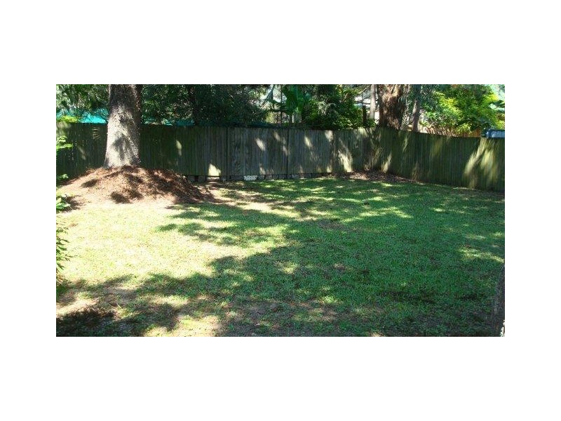 2/17 Grays Road, Gaythorne QLD 4051