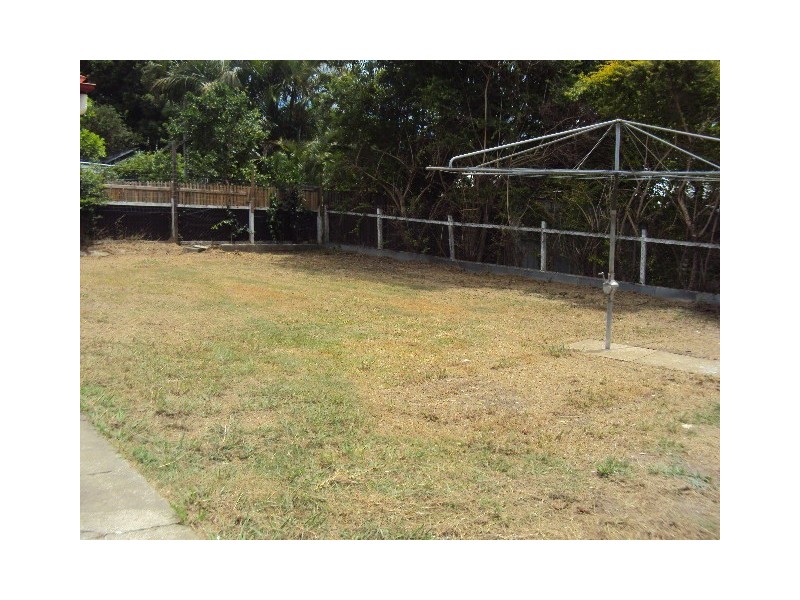 56 Tarm St, Wavell Heights QLD 4012