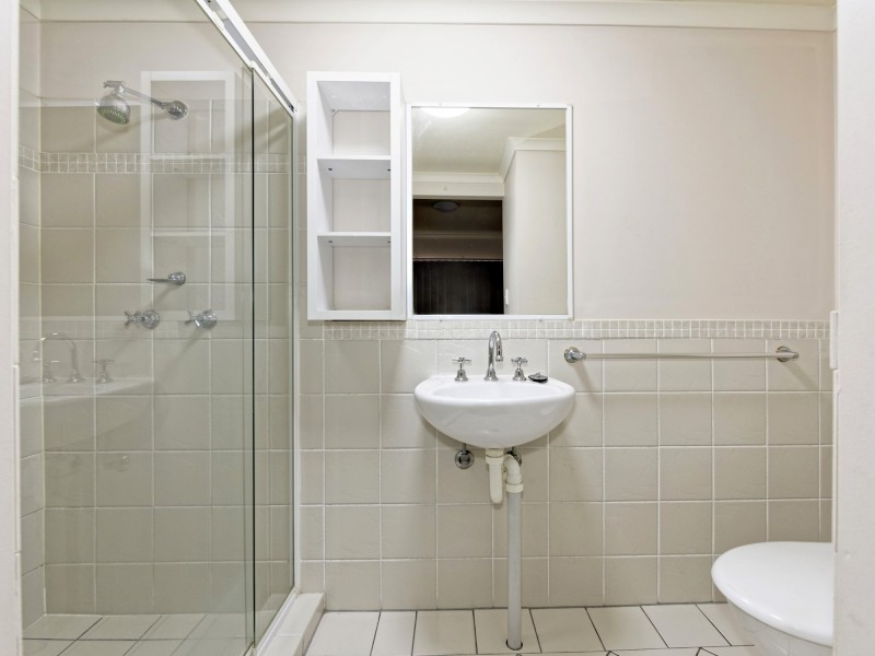 9/451 Enoggera Road, Alderley QLD 4051