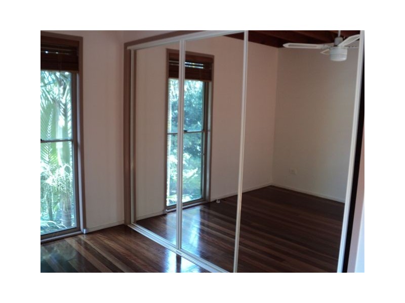 17 Alrex St, Everton Hills QLD 4053