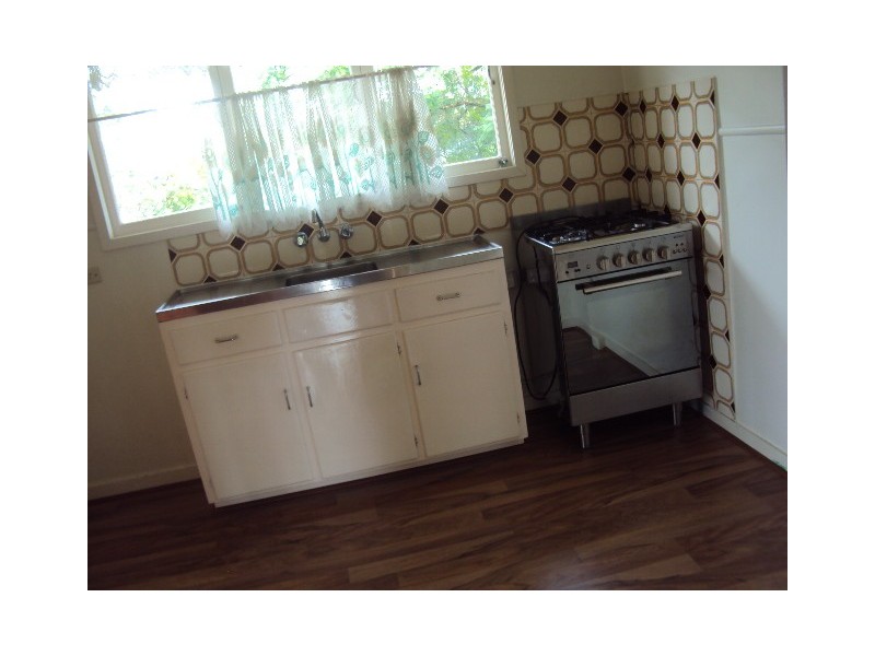 15 Ormeley Street, Stafford Heights QLD 4053