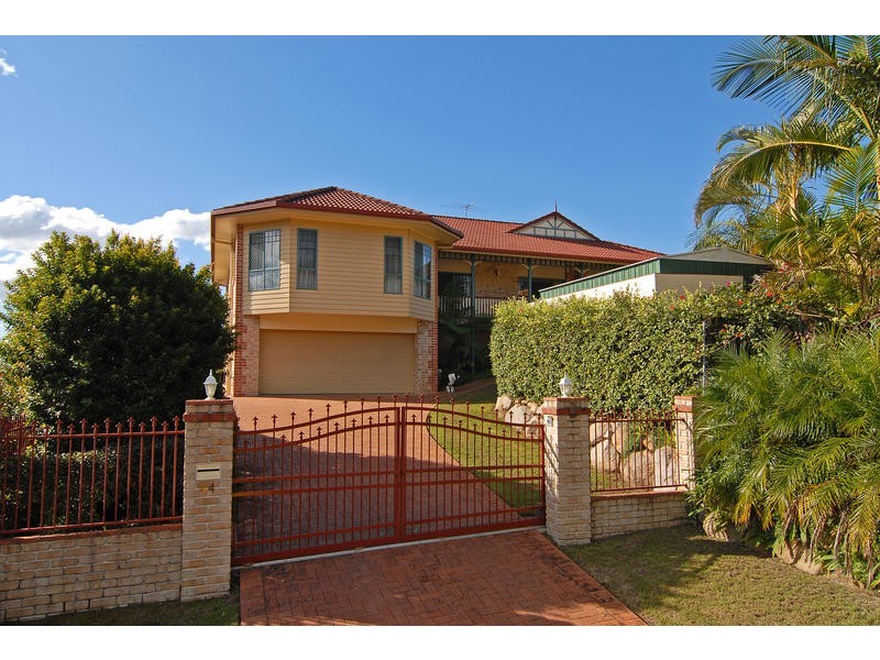 44 Boondooma Circuit, Albany Creek QLD 4035