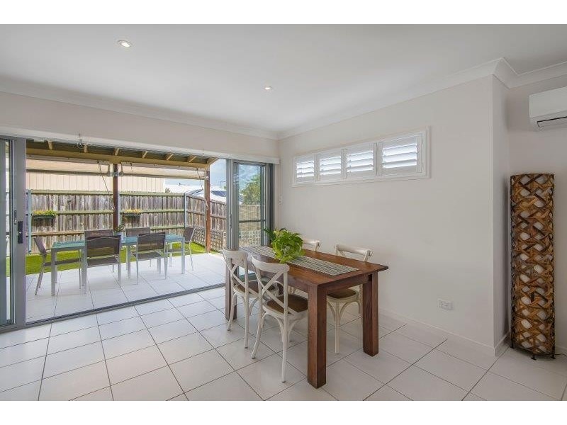 49 Whites Road, Chermside West QLD 4032