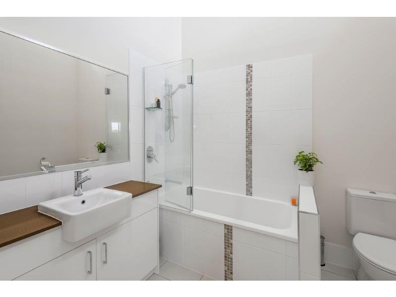 49 Whites Road, Chermside West QLD 4032