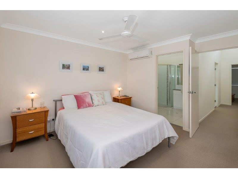 49 Whites Road, Chermside West QLD 4032