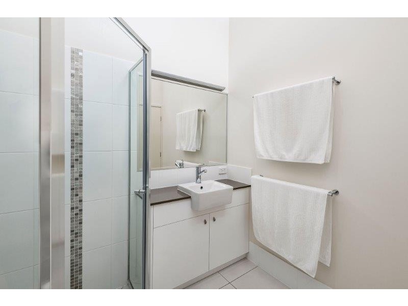 49 Whites Road, Chermside West QLD 4032