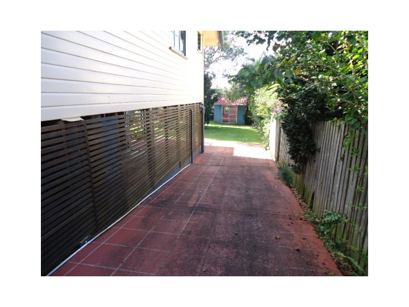 15 Goorama Street, Stafford QLD 4053