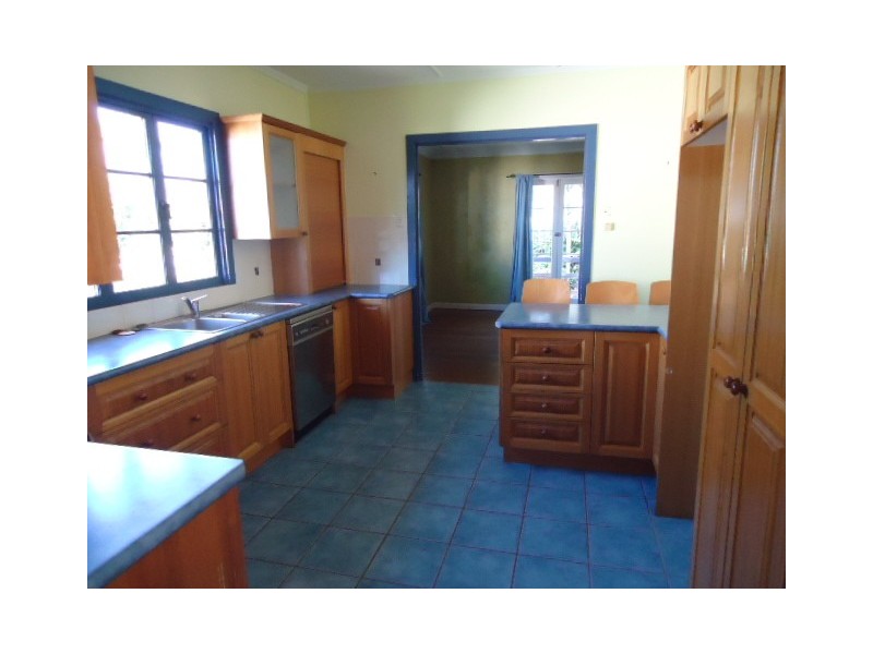 15 Goorama Street, Stafford QLD 4053