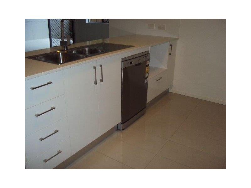 2/10 Ashmore Street, Everton Park QLD 4053