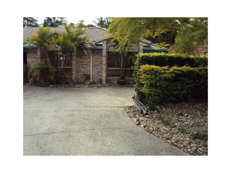 25 Listonia Street, Albany Creek QLD 4035