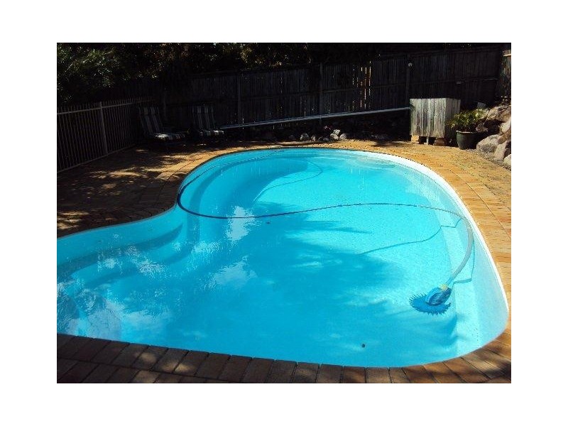 25 Listonia Street, Albany Creek QLD 4035