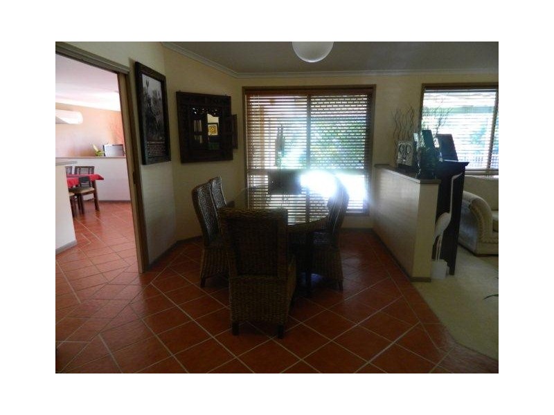 25 Listonia Street, Albany Creek QLD 4035