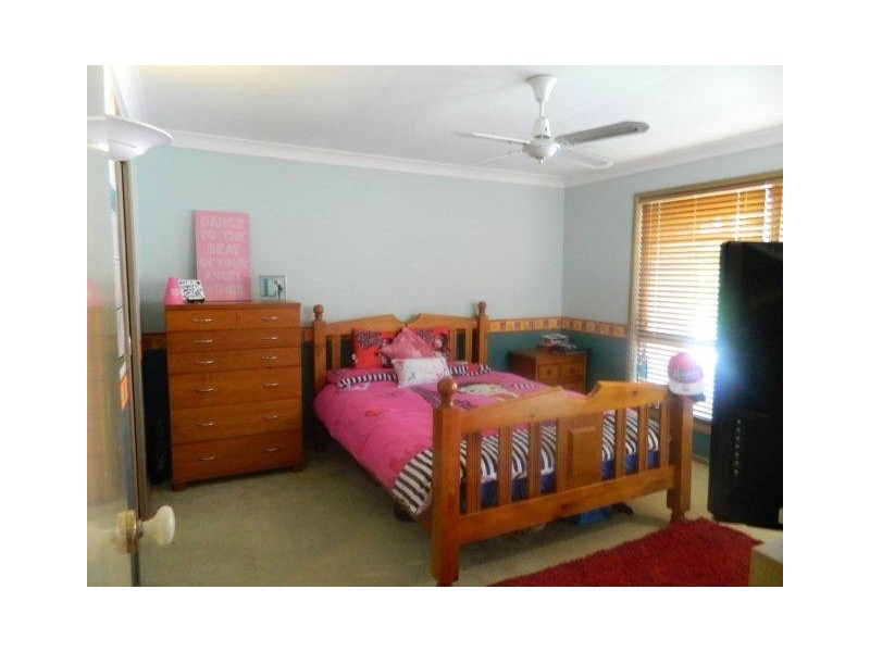 25 Listonia Street, Albany Creek QLD 4035