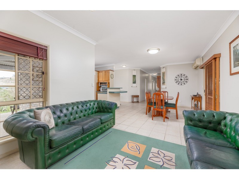 17 Keryn Place, Keperra QLD 4054