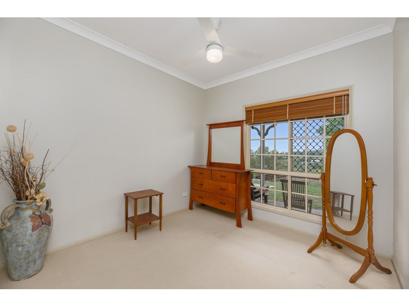 17 Keryn Place, Keperra QLD 4054