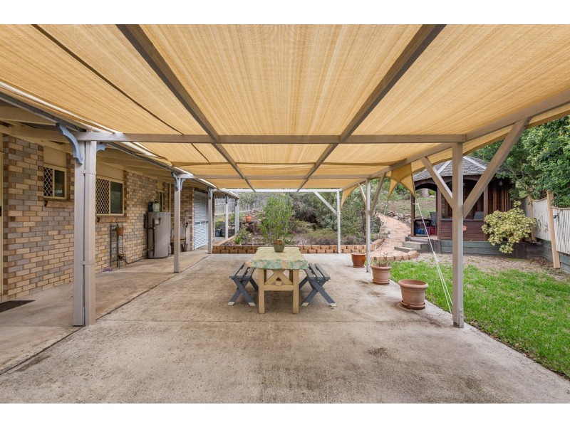 17 Keryn Place, Keperra QLD 4054