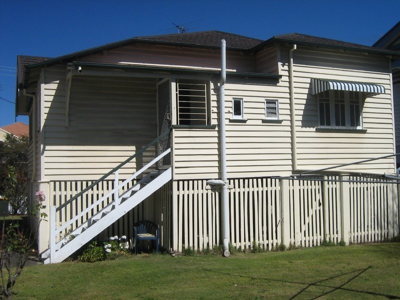 9 Bellevue Terrace, Clayfield QLD 4011