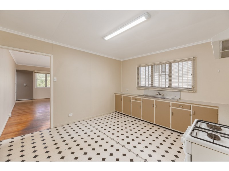 28 Braidwood Street, Everton Park QLD 4053