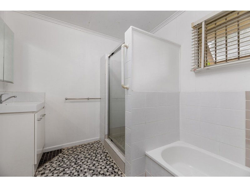 28 Braidwood Street, Everton Park QLD 4053