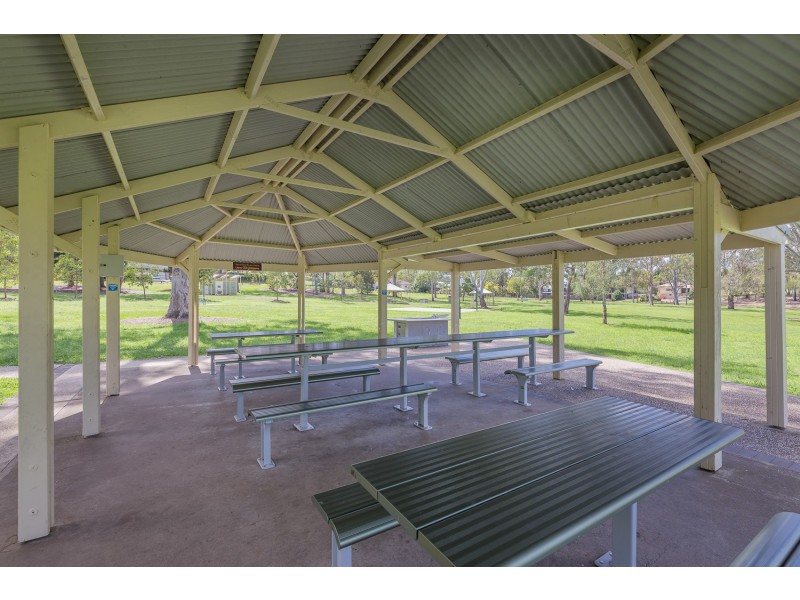 28 Braidwood Street, Everton Park QLD 4053