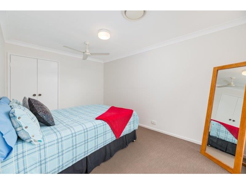 40 Hagman Street, Stafford Heights QLD 4053