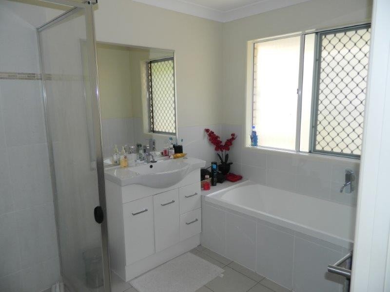 15 Ascent Street, Upper Kedron QLD 4055