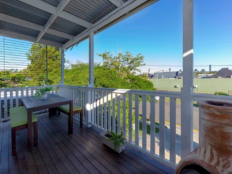 143 Eildon Road, Windsor QLD 4030