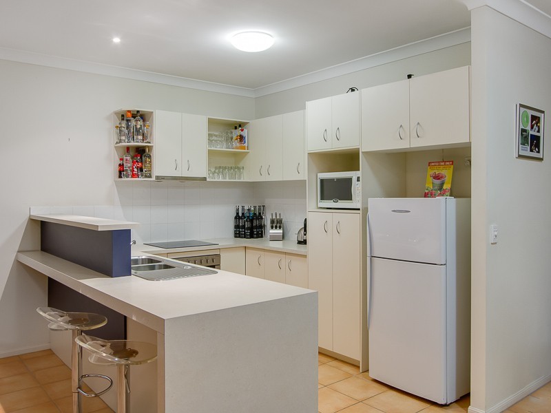 37 Lisa Street, Everton Park QLD 4053