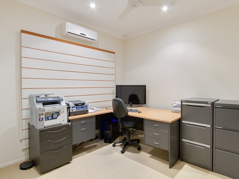 37 Lisa Street, Everton Park QLD 4053