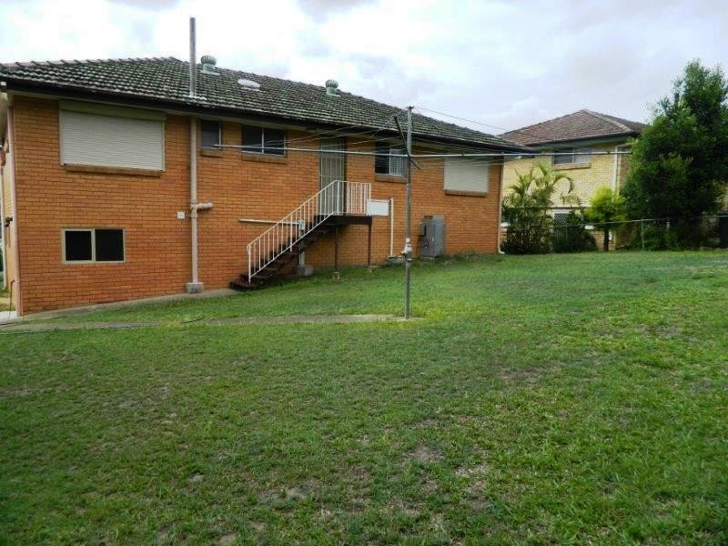 41 Niven Street, Stafford Heights QLD 4053