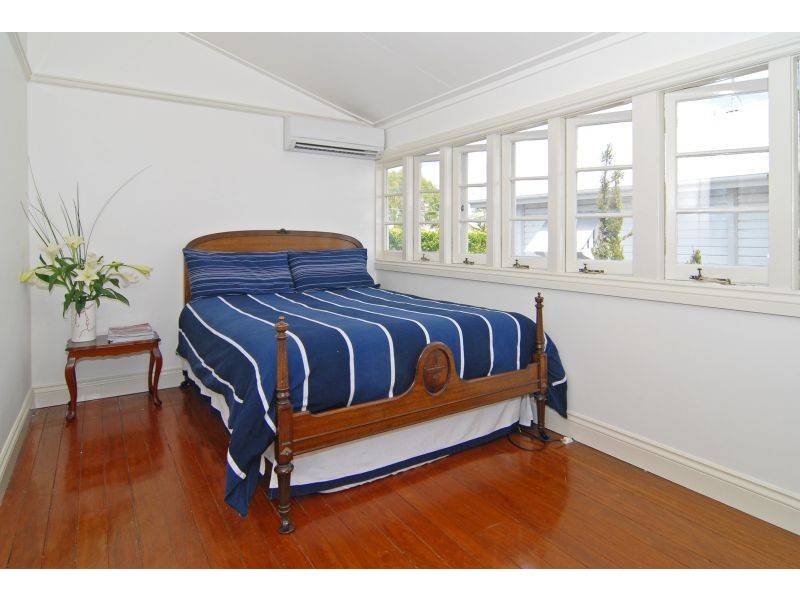 92 Adelaide Street, Clayfield QLD 4011