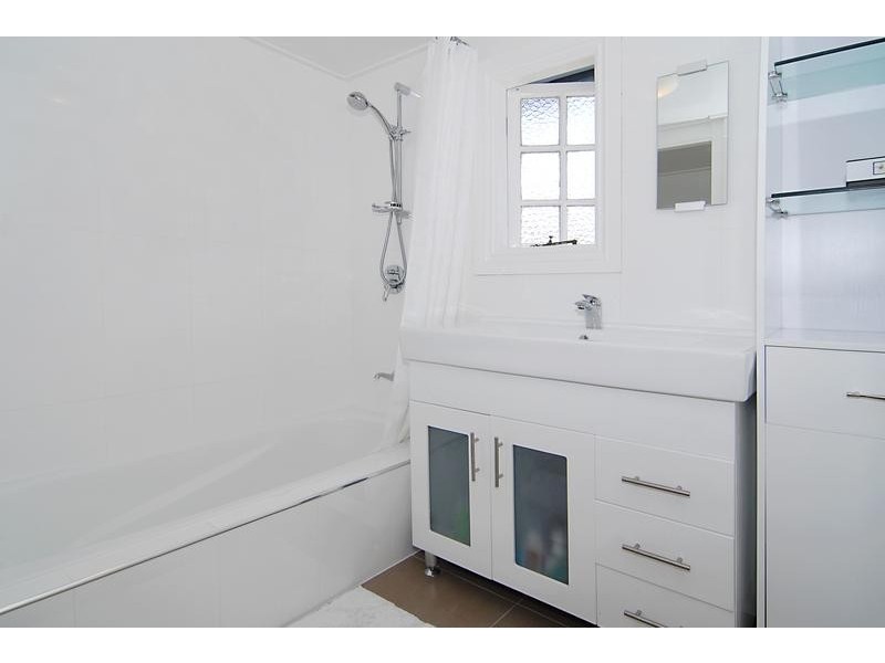 92 Adelaide Street, Clayfield QLD 4011