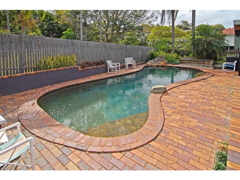 11 Coleridge Street, Stafford Heights QLD 4053