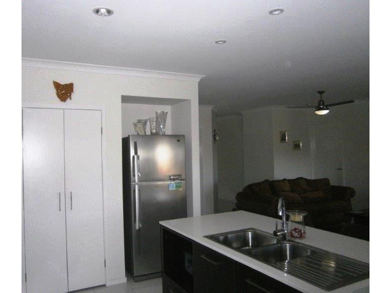 74 Daintree Circuit, North Lakes QLD 4509