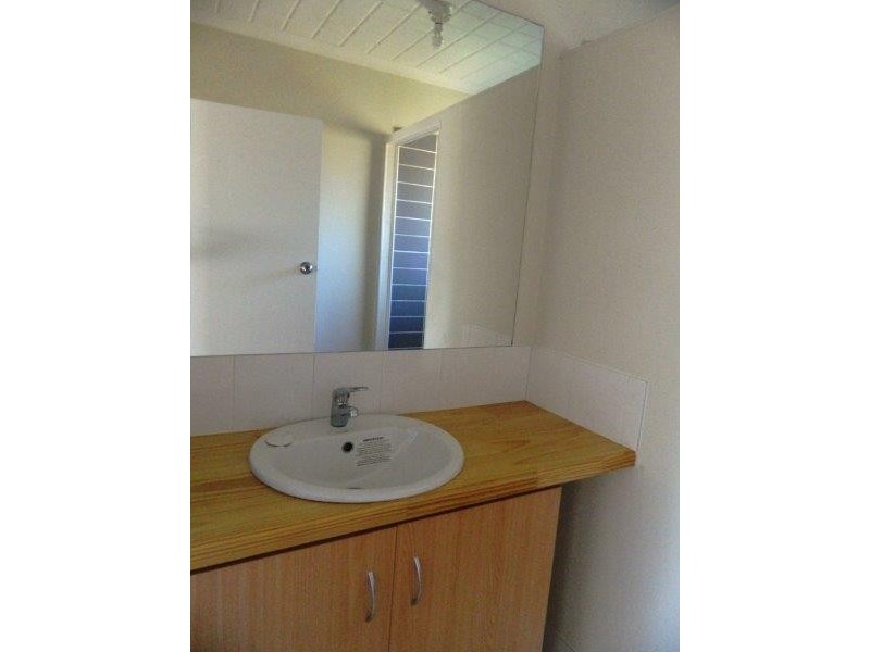 28 Carcoola Street, Kingston QLD 4114