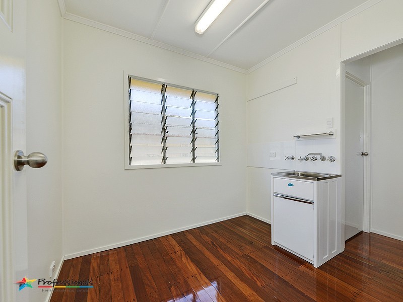 30 Elbury Street, Mitchelton QLD 4053