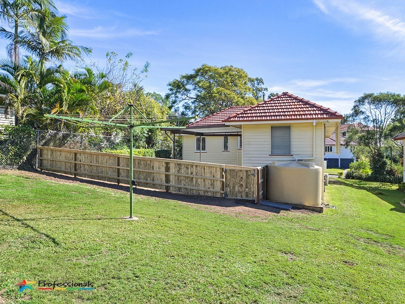 30 Elbury Street, Mitchelton QLD 4053