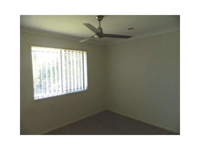 2/19 Adam Street, Kallangur QLD 4503