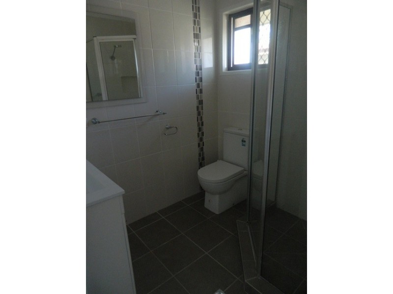 4 HOLMES COURT, Mount Warren Park QLD 4207