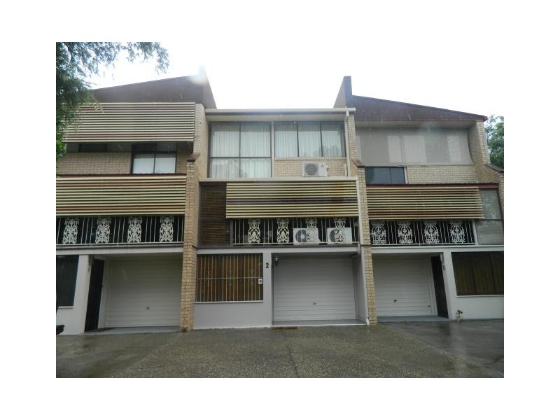 2/18 Nitawill Street, Everton Park QLD 4053