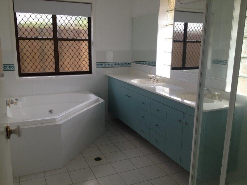 11 Mayer Street, Mcdowall QLD 4053