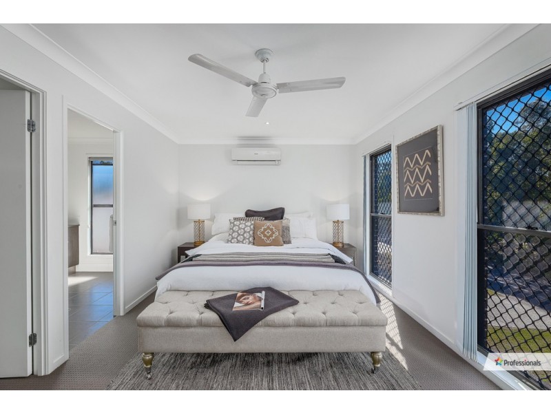 37 Bibury Street, Wellington Point QLD 4160