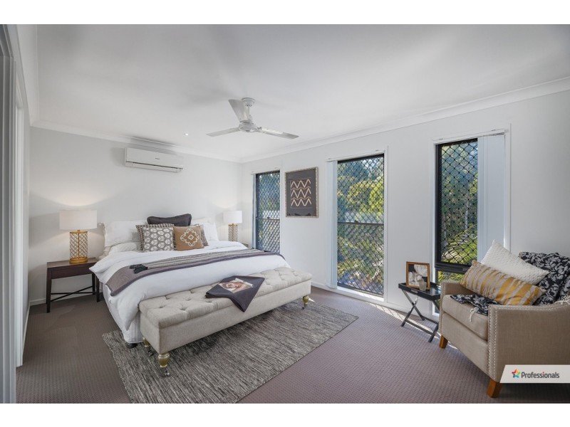 37 Bibury Street, Wellington Point QLD 4160