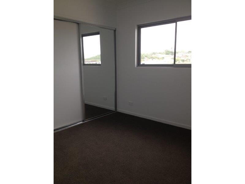 3/11 Gordon Parade, Everton Park QLD 4053