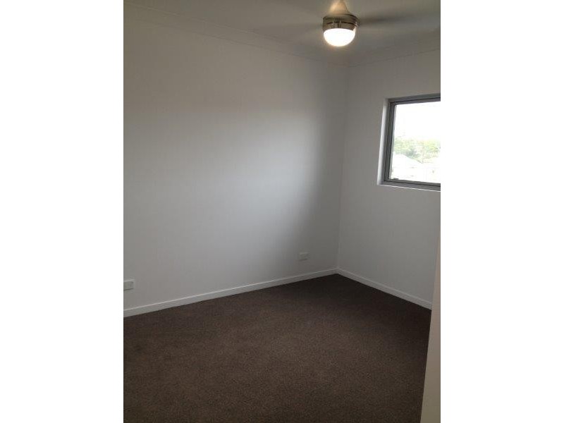 3/11 Gordon Parade, Everton Park QLD 4053