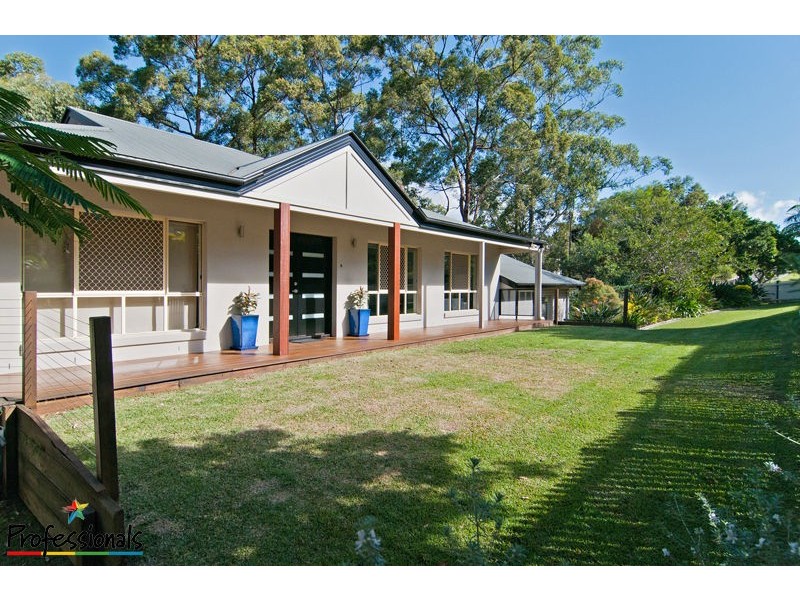 17 Tallowwood Place, Bridgeman Downs QLD 4035