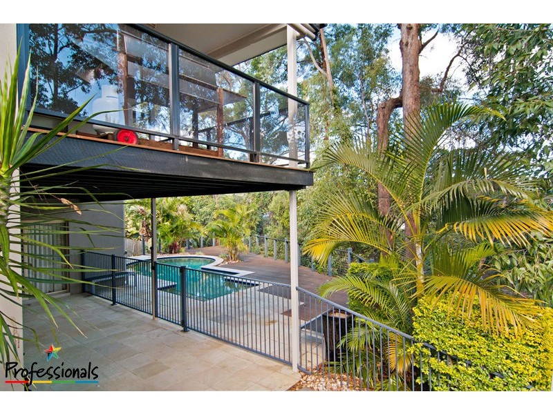 17 Tallowwood Place, Bridgeman Downs QLD 4035