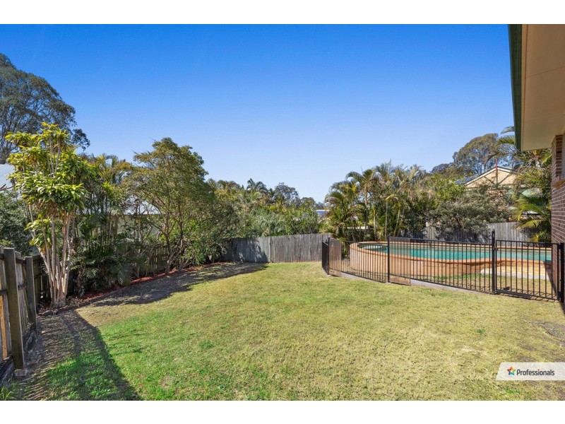 7 Larwood Place, Ferny Hills QLD 4055