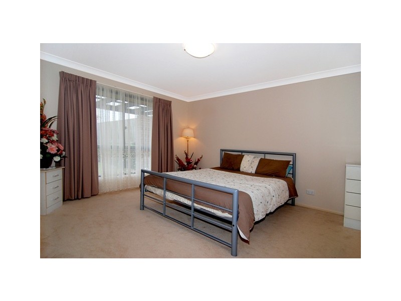 196 Saturn Crescent, Bridgeman Downs QLD 4035