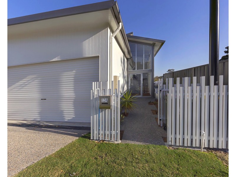 12A Redwood Street, Stafford Heights QLD 4053